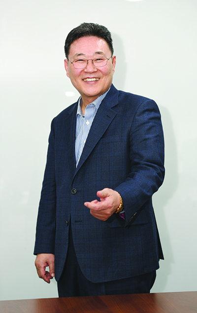 ▲ 차민수 프로기사회장. 바둑 살리기에 '올인'한 그의 행보에 관심이 모인다.